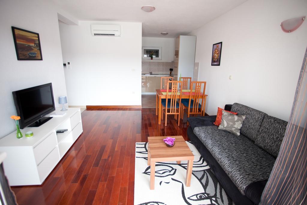 Apartments Svjetlana Trogir Kültér fotó