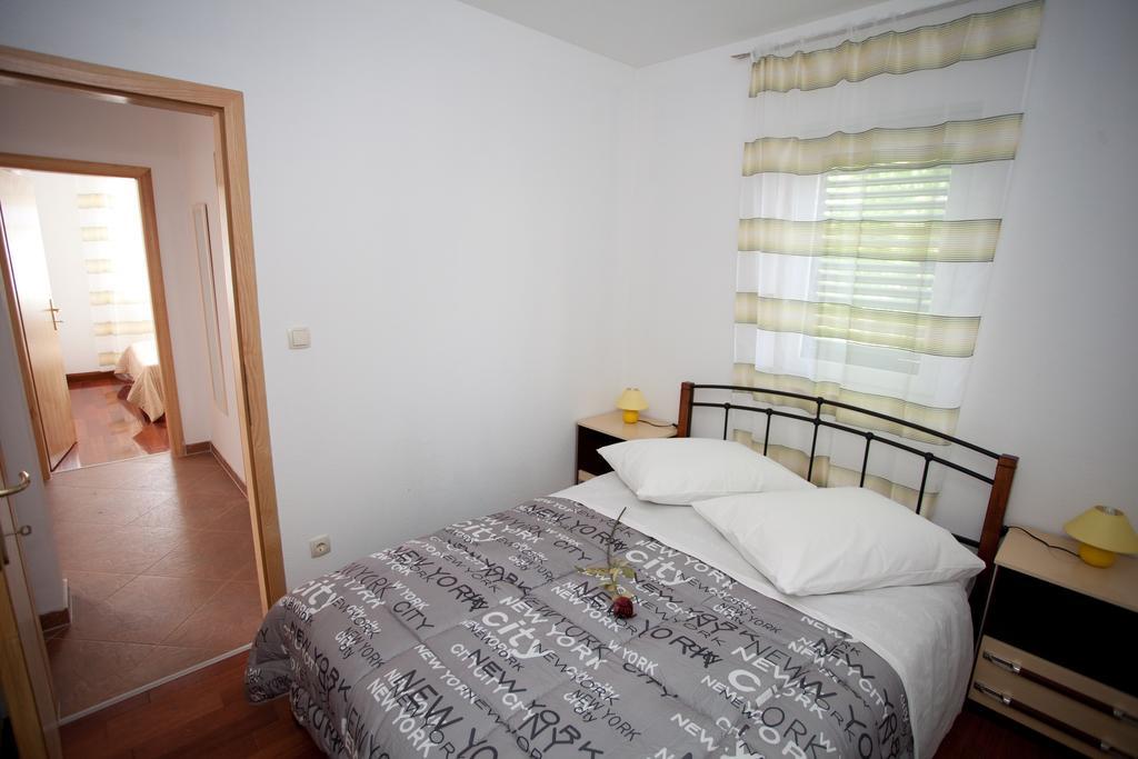 Apartments Svjetlana Trogir Szoba fotó