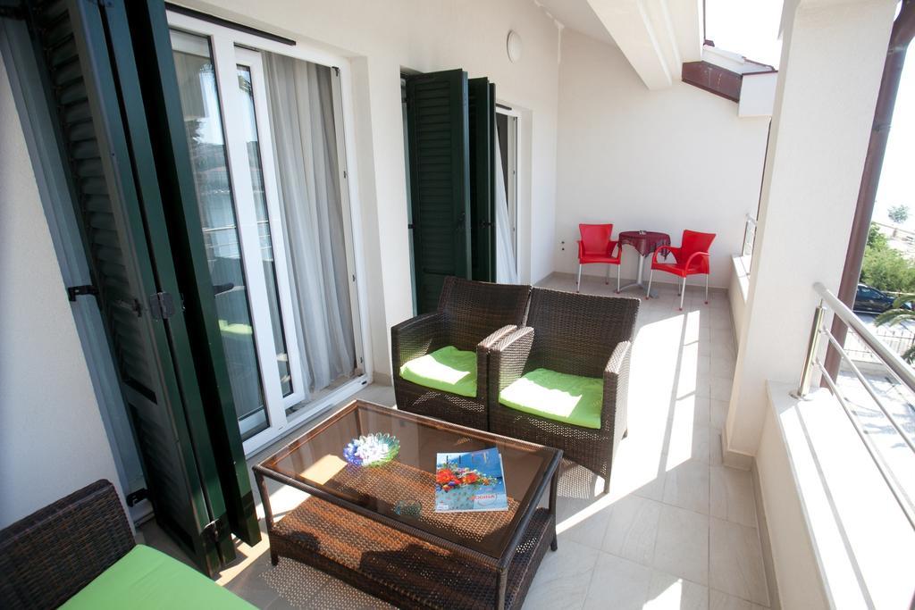 Apartments Svjetlana Trogir Szoba fotó